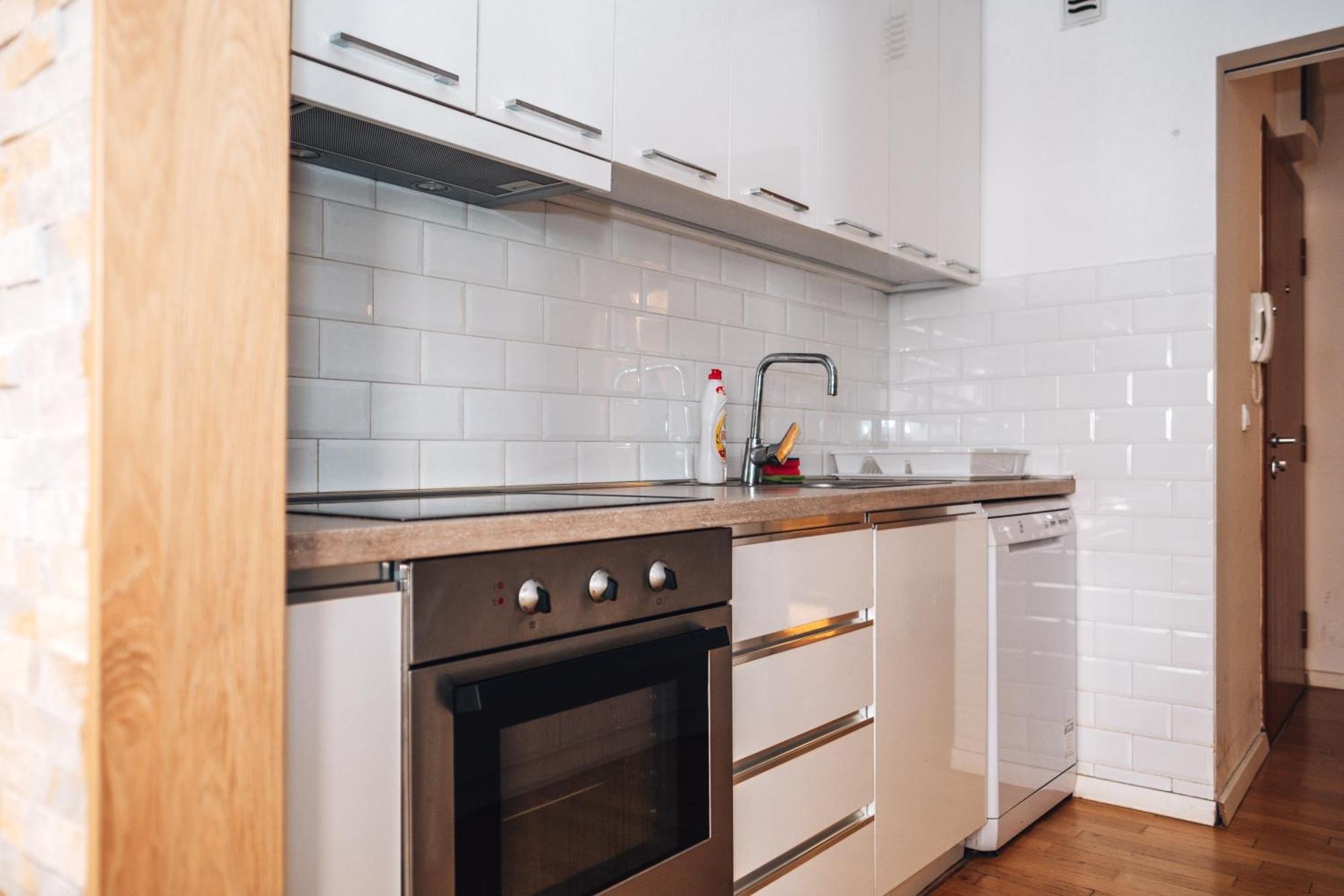 Crown Central Three Bedroom Apartment ベオグラード エクステリア 写真