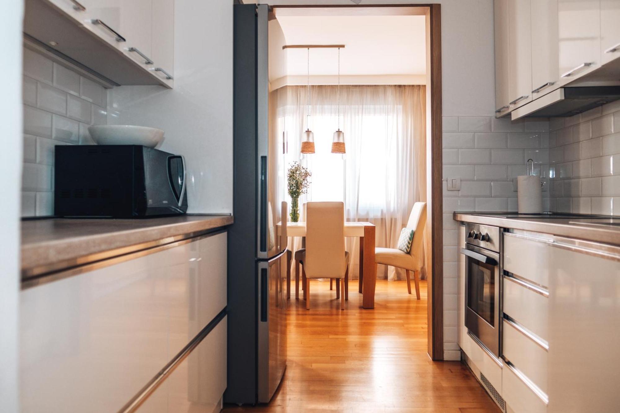 Crown Central Three Bedroom Apartment ベオグラード エクステリア 写真