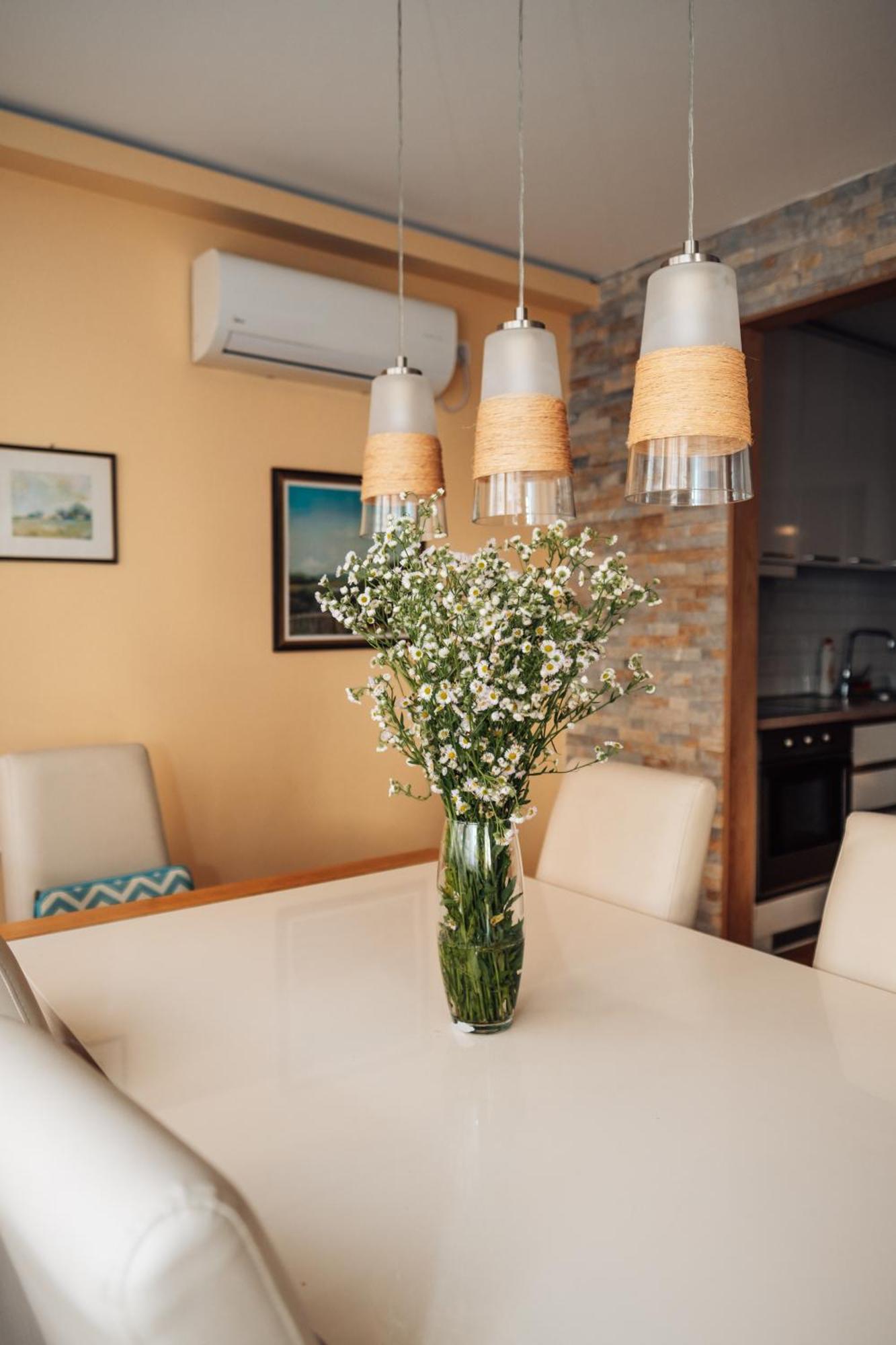 Crown Central Three Bedroom Apartment ベオグラード エクステリア 写真