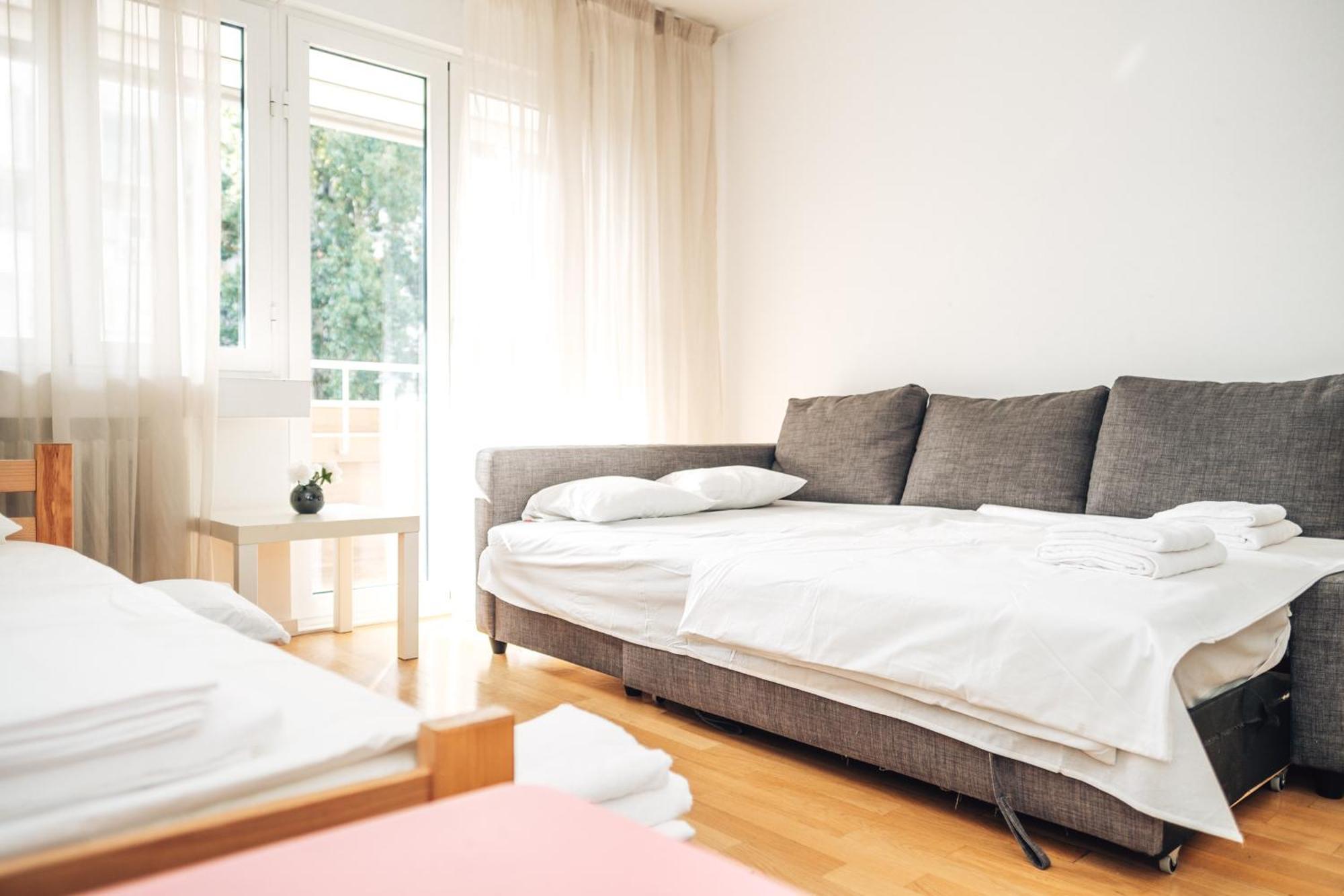 Crown Central Three Bedroom Apartment ベオグラード エクステリア 写真