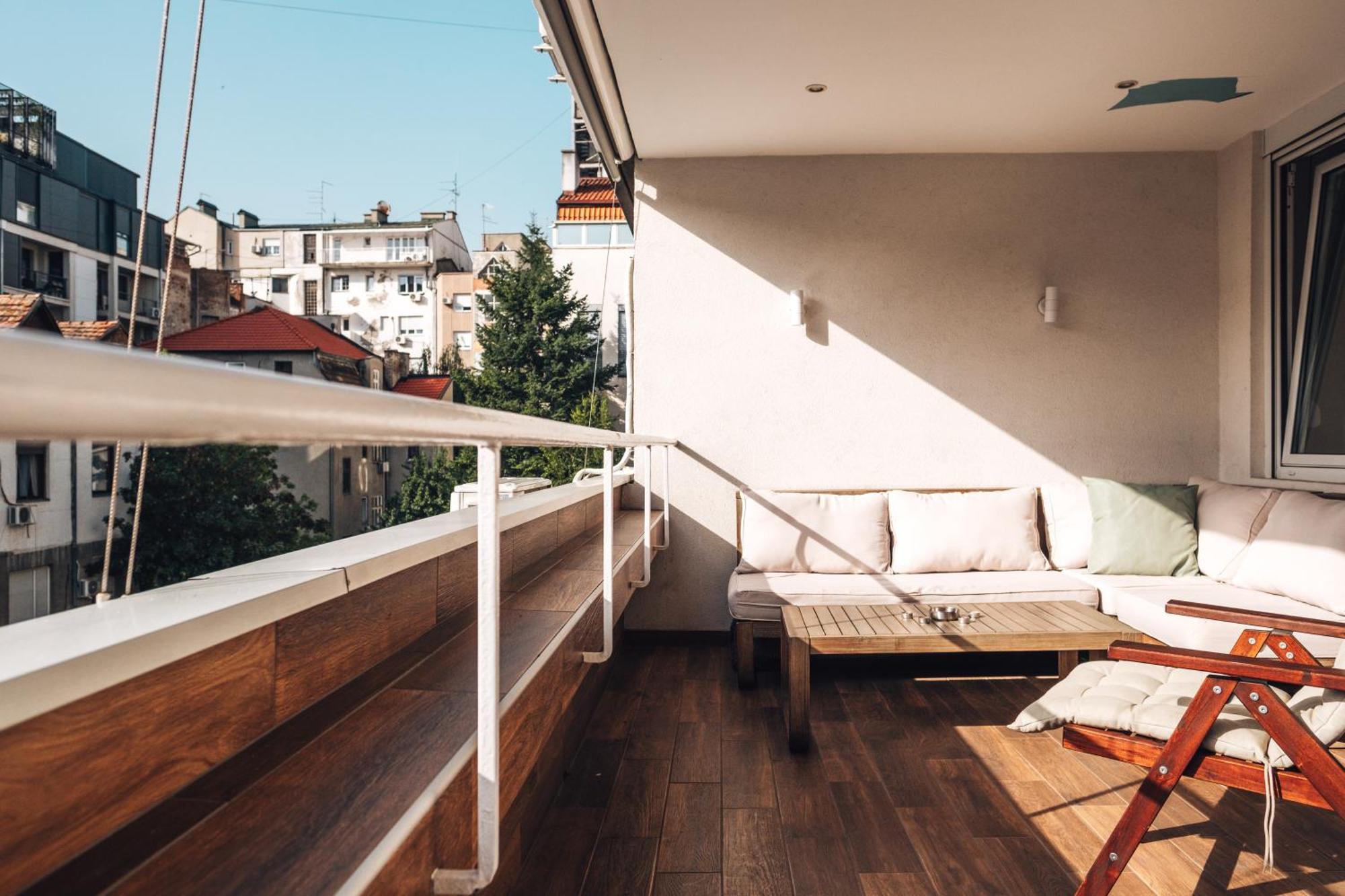 Crown Central Three Bedroom Apartment ベオグラード エクステリア 写真